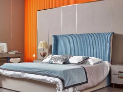 What are the characteristics of luxury home furniture?