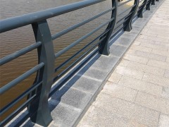 桥梁护栏