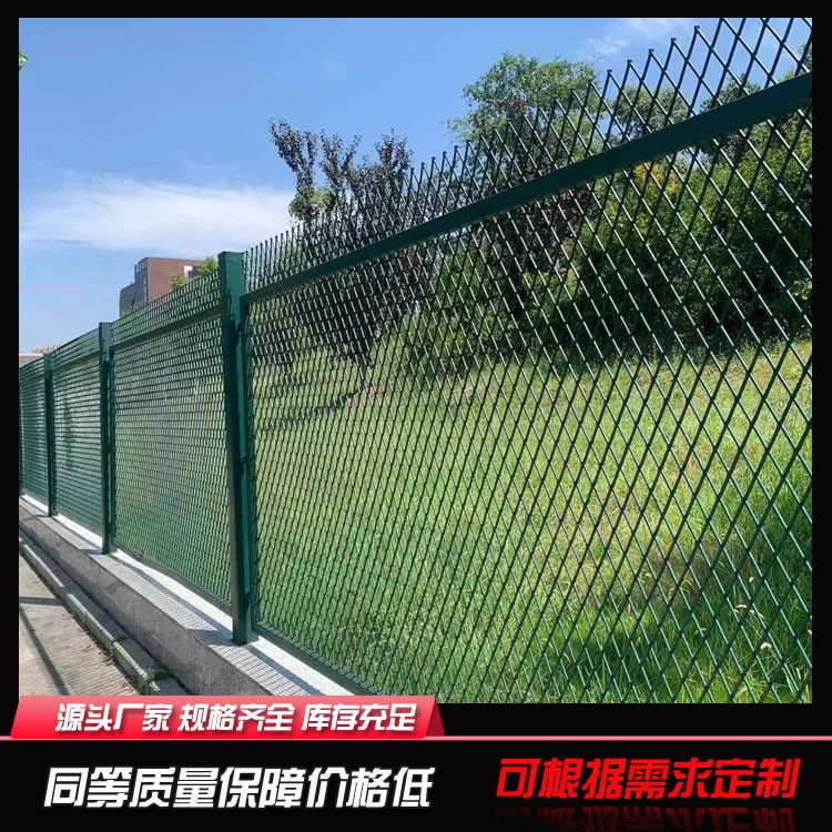 双边丝铁丝网 隔离铁丝网  围墙铁丝护栏 果园鱼塘栅栏