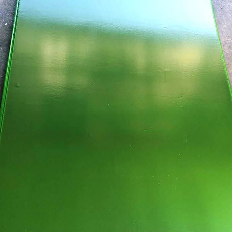 绿色塑面建筑模板