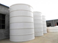 How to Choose Corrosion Protection Equipment like the PPH Storage Tank for Industrial Environmental Protection?