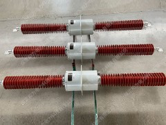 126kV穿墙套管带电流互感器