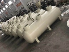 Duoyi Chemical reminds of precautions when using PPH wrapped storage tanks.