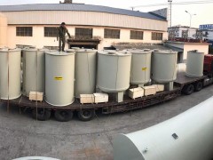 发往浙江某集团的大型PP储罐