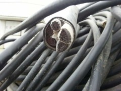 铝电缆回收-免费估价-快速上门-高价回收