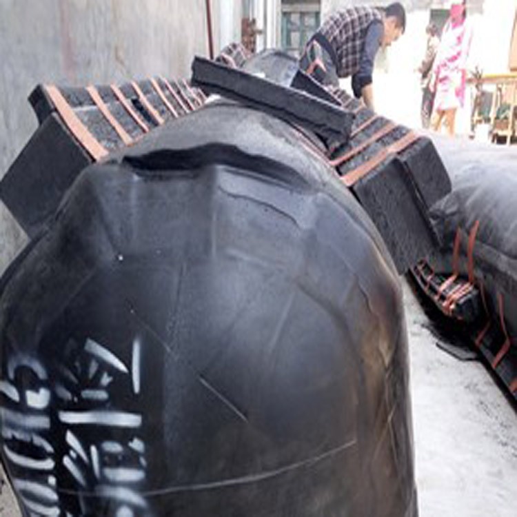 Rubber Inflatable Core Molding - 