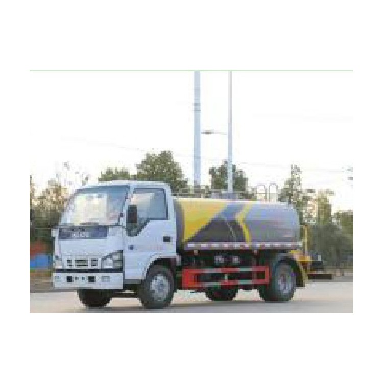 5方五十铃洒水车