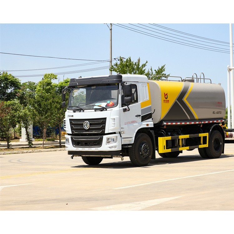 14吨洒水车