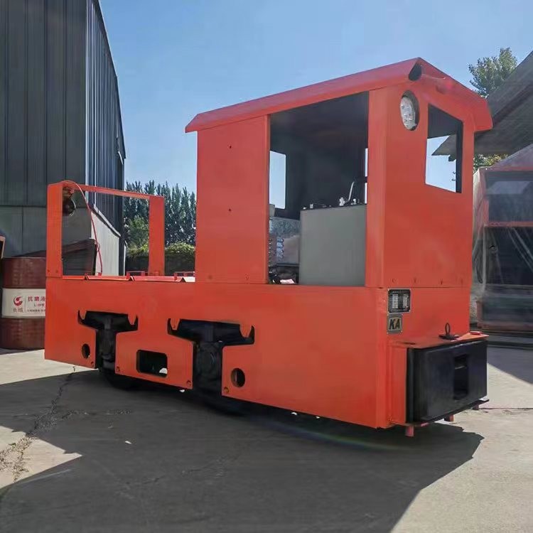 矿用架线式工矿电机车  矿用电瓶车  井下运输机车