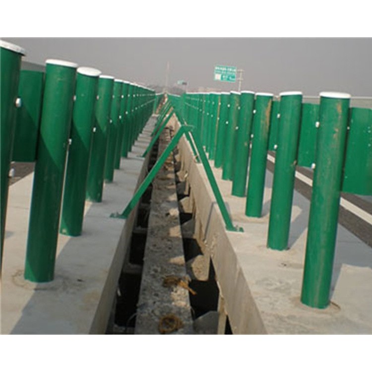 Powder Coated Three-Wave Installation