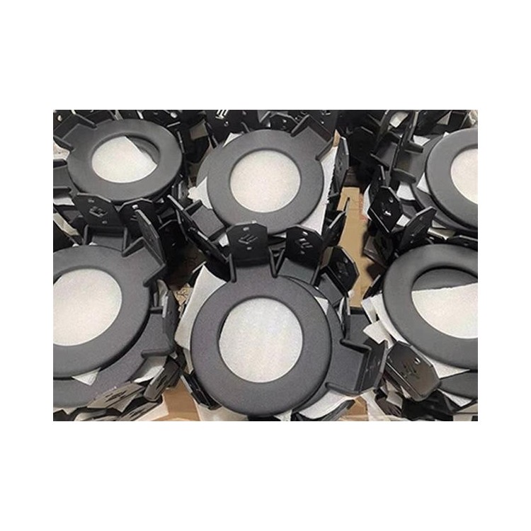 Plastic coating for fitness equip