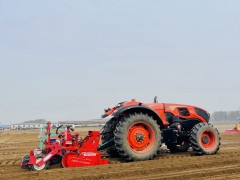 Da Shun Vegetable Planter Participates in Beijing Vegetable New Equipment and Technology Observation Conference in 2024