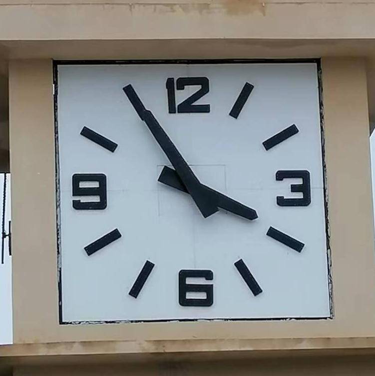 建筑大钟 工程定制 科信牌恒流斩波驱动低能耗 建筑大钟 工程定制 科信牌恒流斩波驱动低能耗