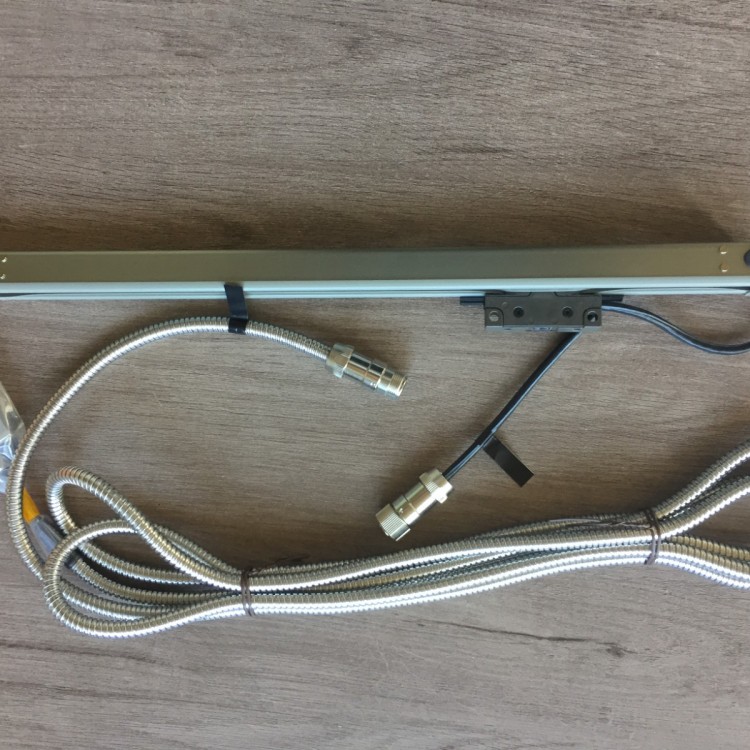 Japanese Magnescale Magnetic Scal