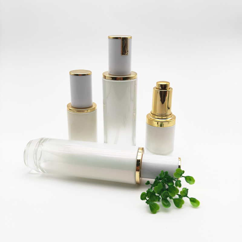 广州爽肤水瓶厂，广州爽肤水瓶加工厂