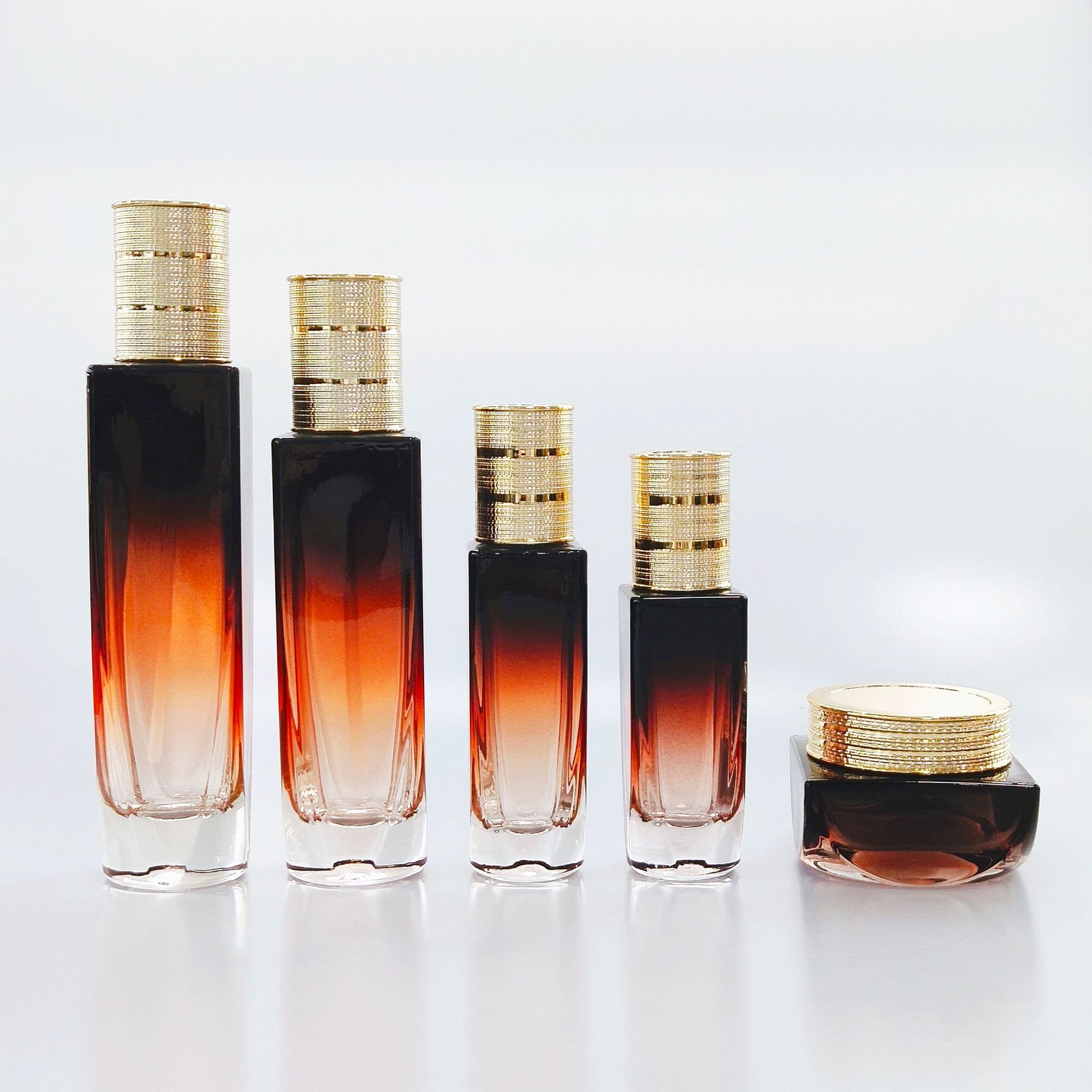 化妆品包装瓶喷漆厂