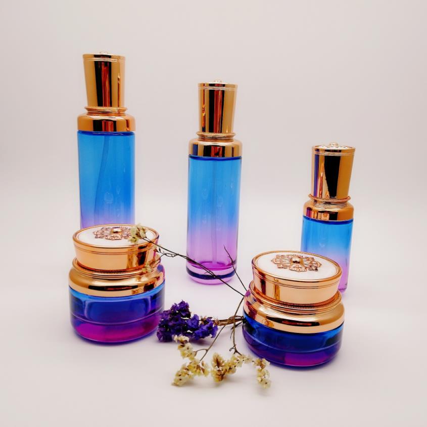 化妆品玻璃瓶加工厂家