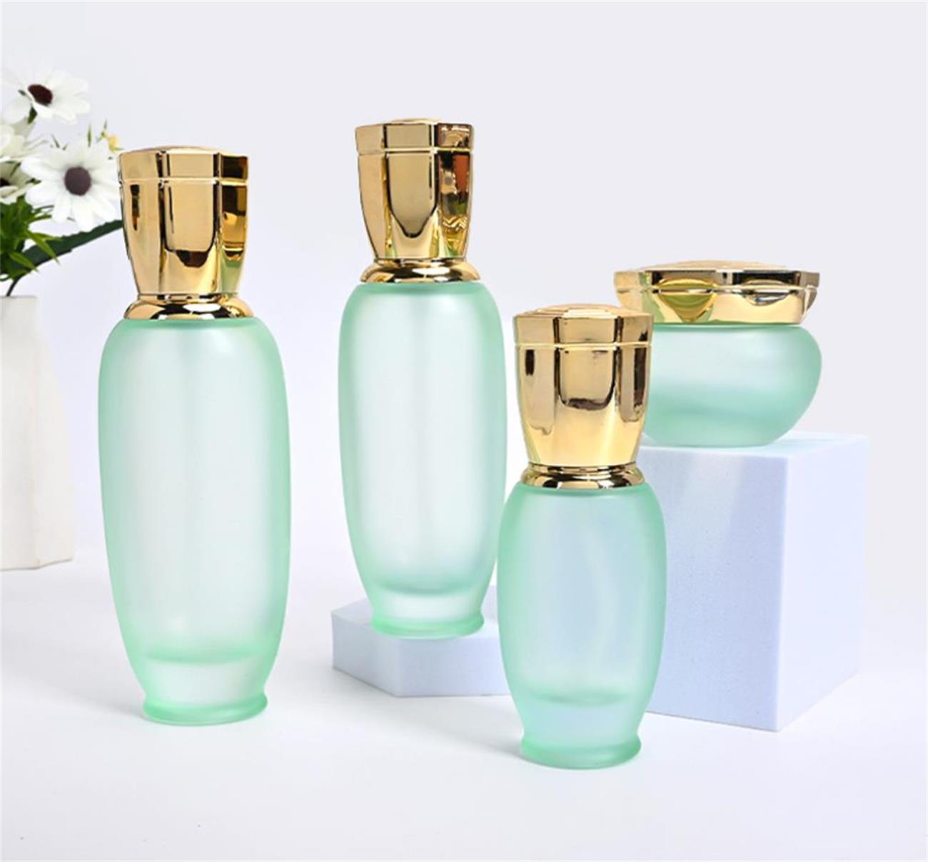 广州化妆品分装瓶加工厂，广州化妆品分装瓶厂家