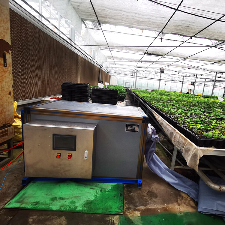 Greenhouse heating equipment