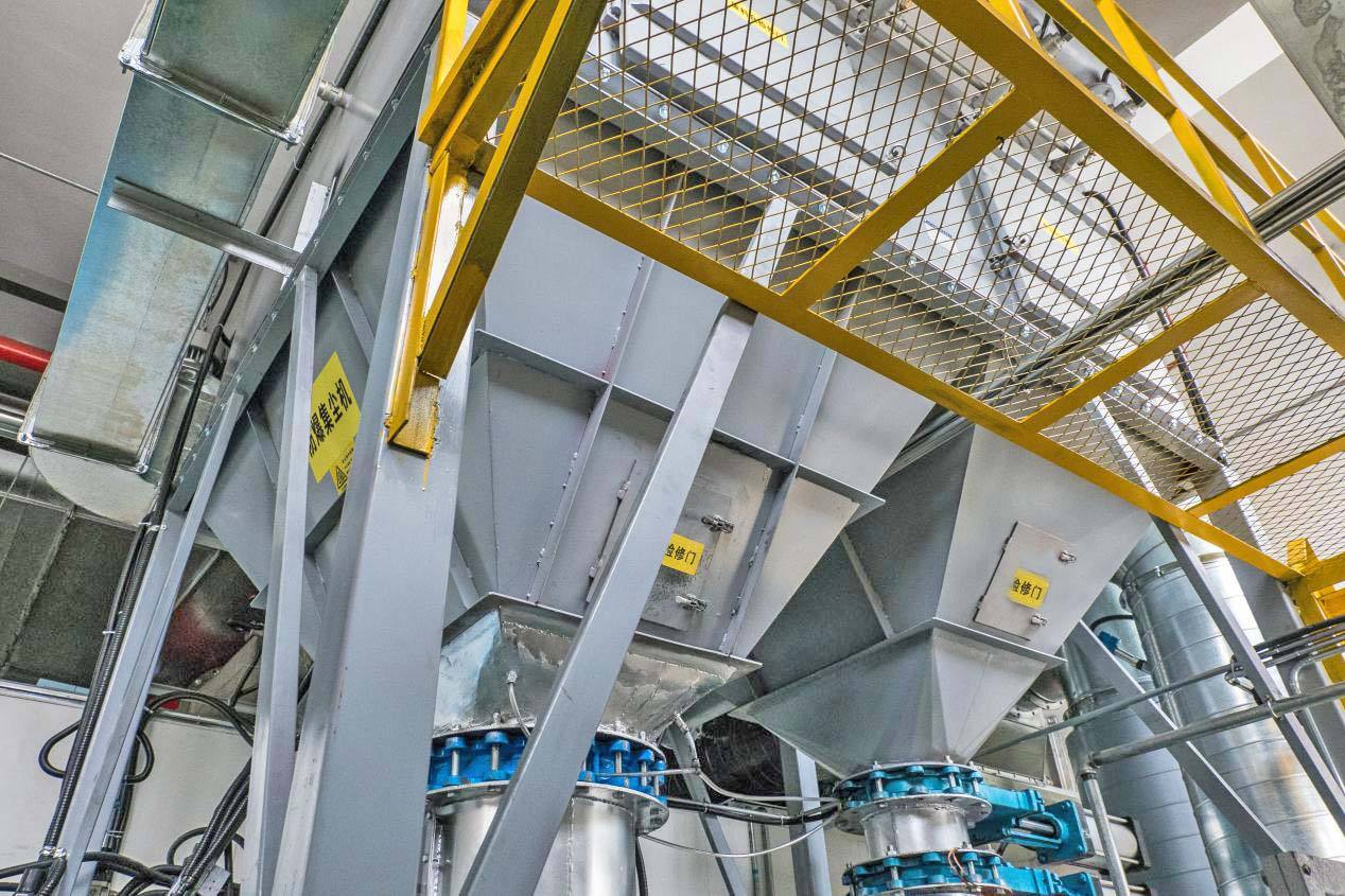 江苏耀先环境设备有限公司:高炉厂防爆除尘器、布袋除尘器厂家