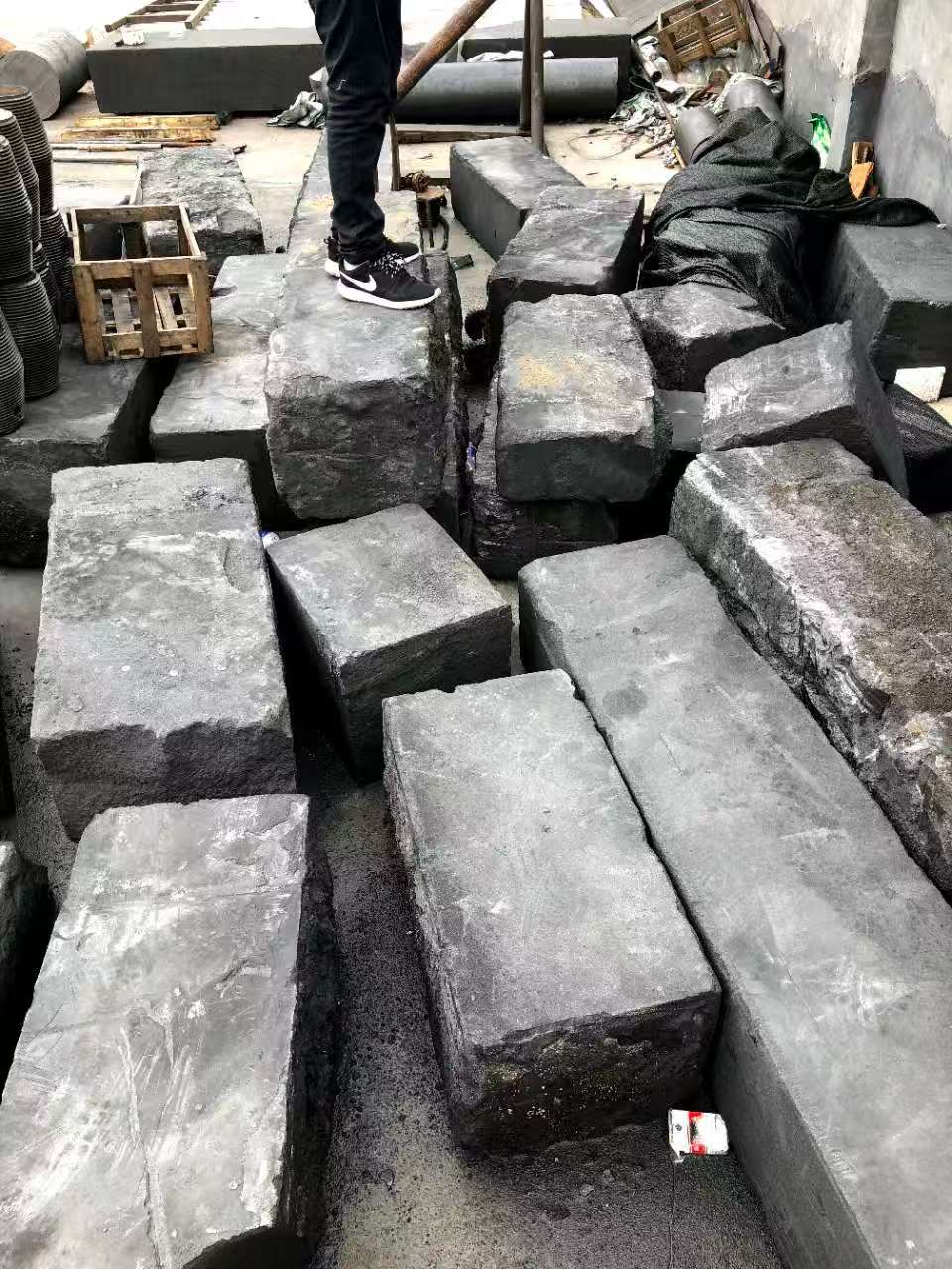 浙江回收废石墨方服务TOP企业深度解析：行业标杆引领绿色发展