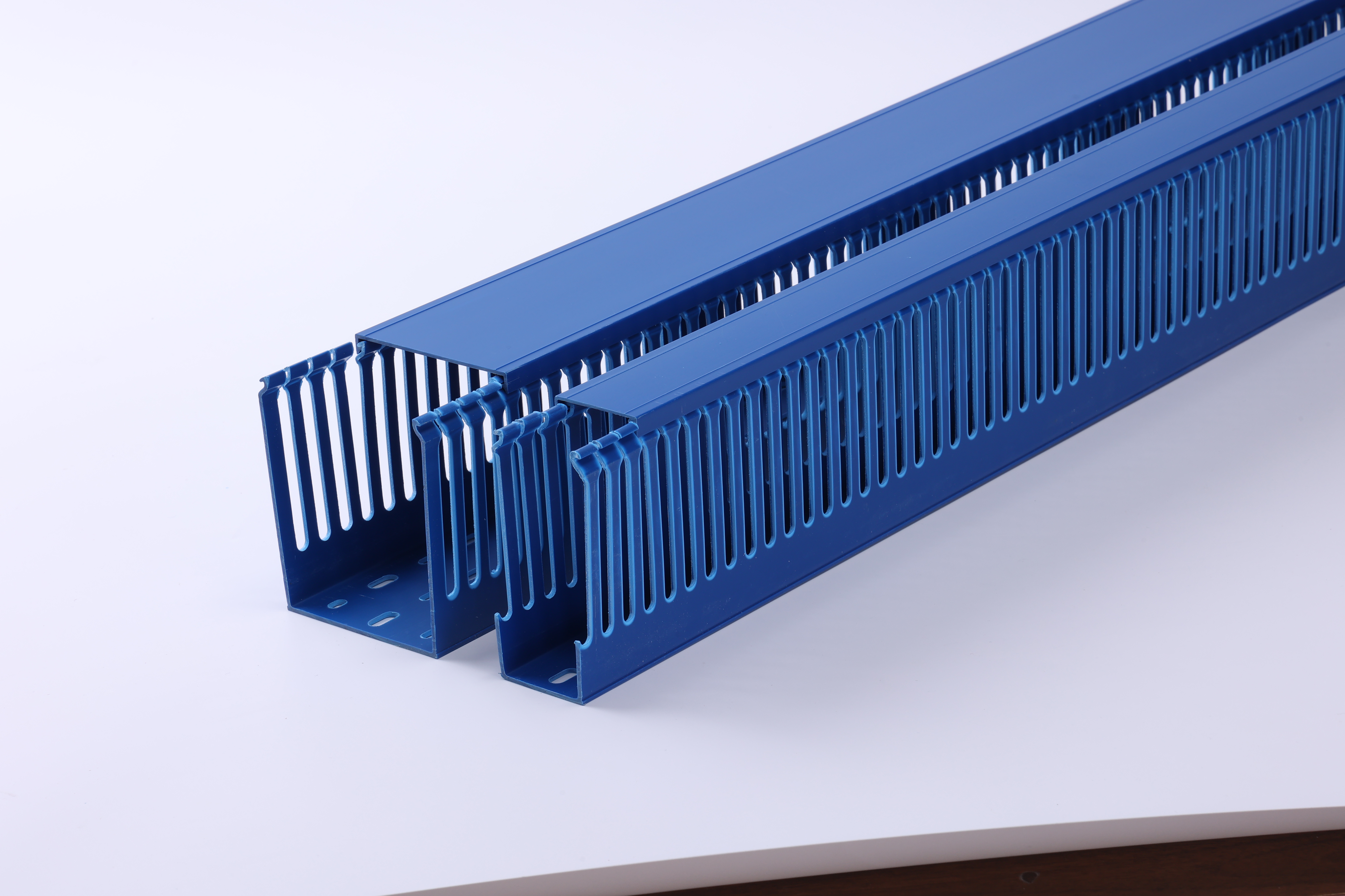 明装金属线槽制造专家——康哲自动化科技有限公司