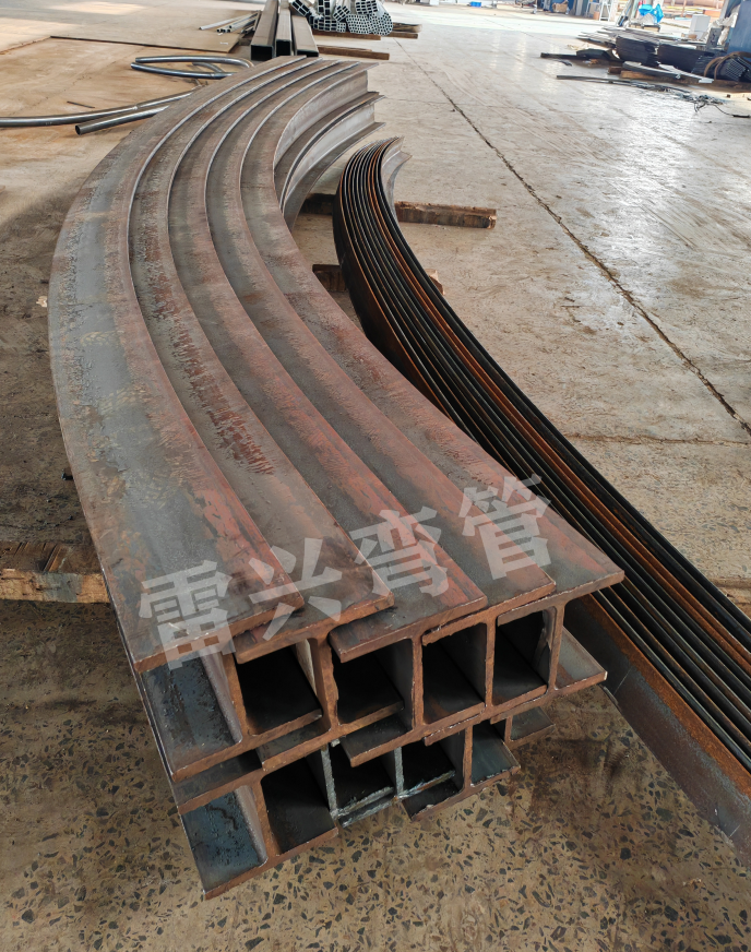 上海雷兴弯管有限公司设备展示