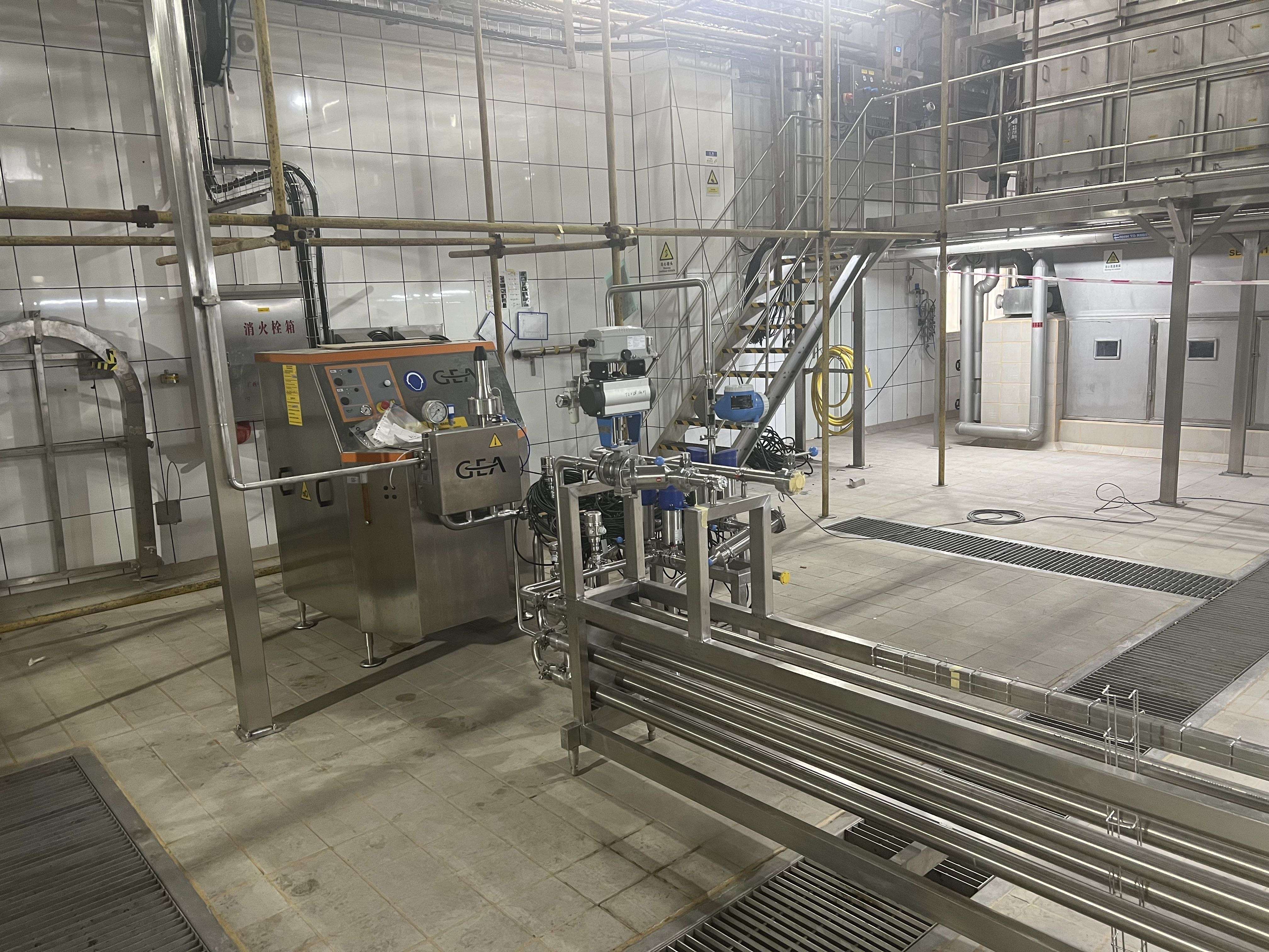 磁芯材料干燥机工作场景