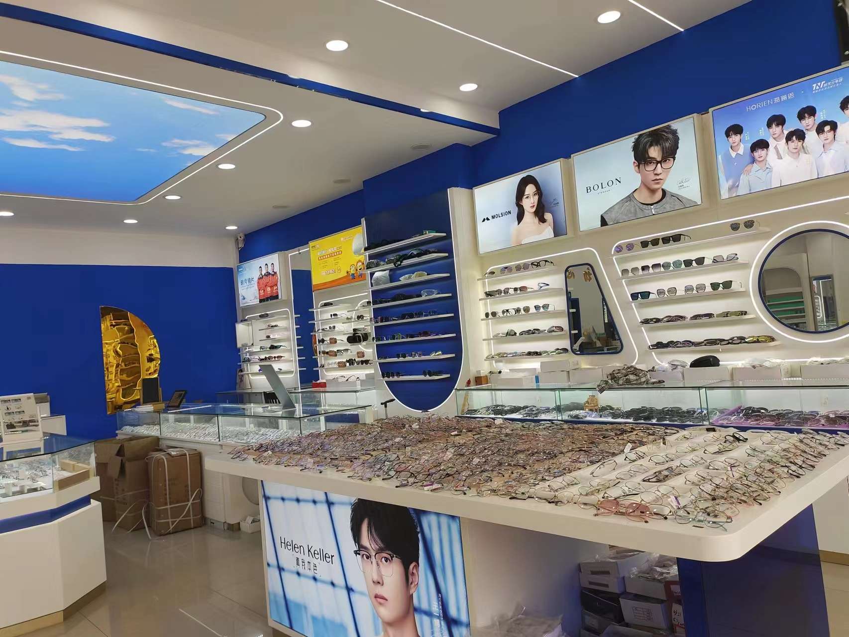 肃宁县时光眼镜武垣路店：百年传承，专业服务，守护您的视力健康