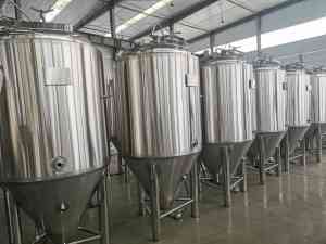啤酒生产线优质厂家推荐：济南中德啤酒设备有限责任公司