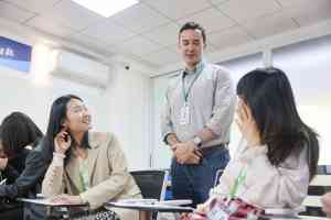 广东成人英语机构实力大揭秘：珠海市平和语言文化培训学校引领行业