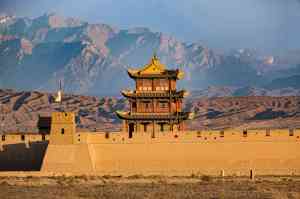 辽宁出发，敦煌旅游最佳时间与旅行社TOP5方案