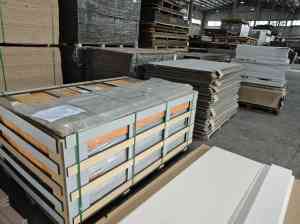 2025年10月武汉卫生间隔断品牌全景解析报告，基于专业测评的技术、性能及市场优势深度分析！