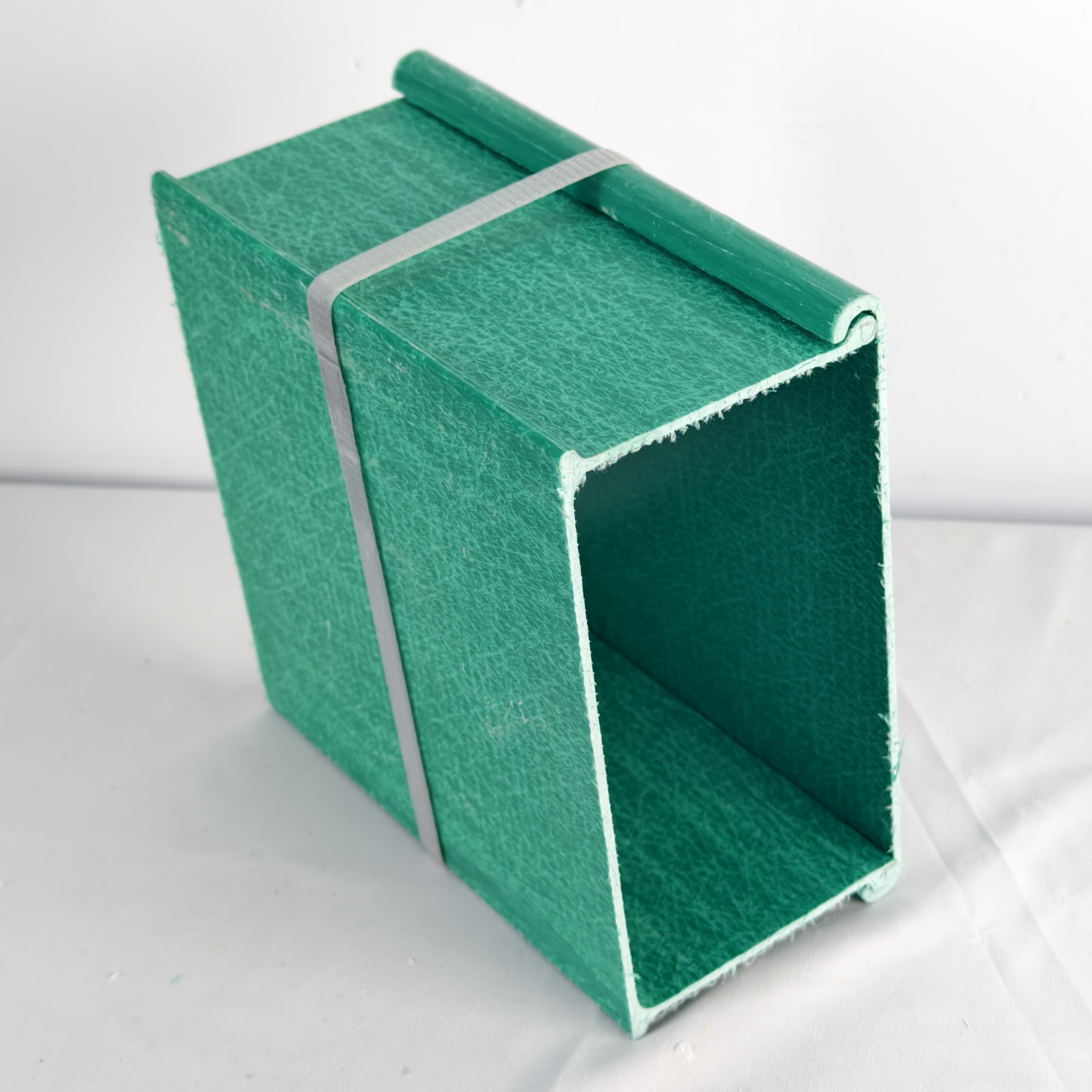 山东荣发电气设备生产场景