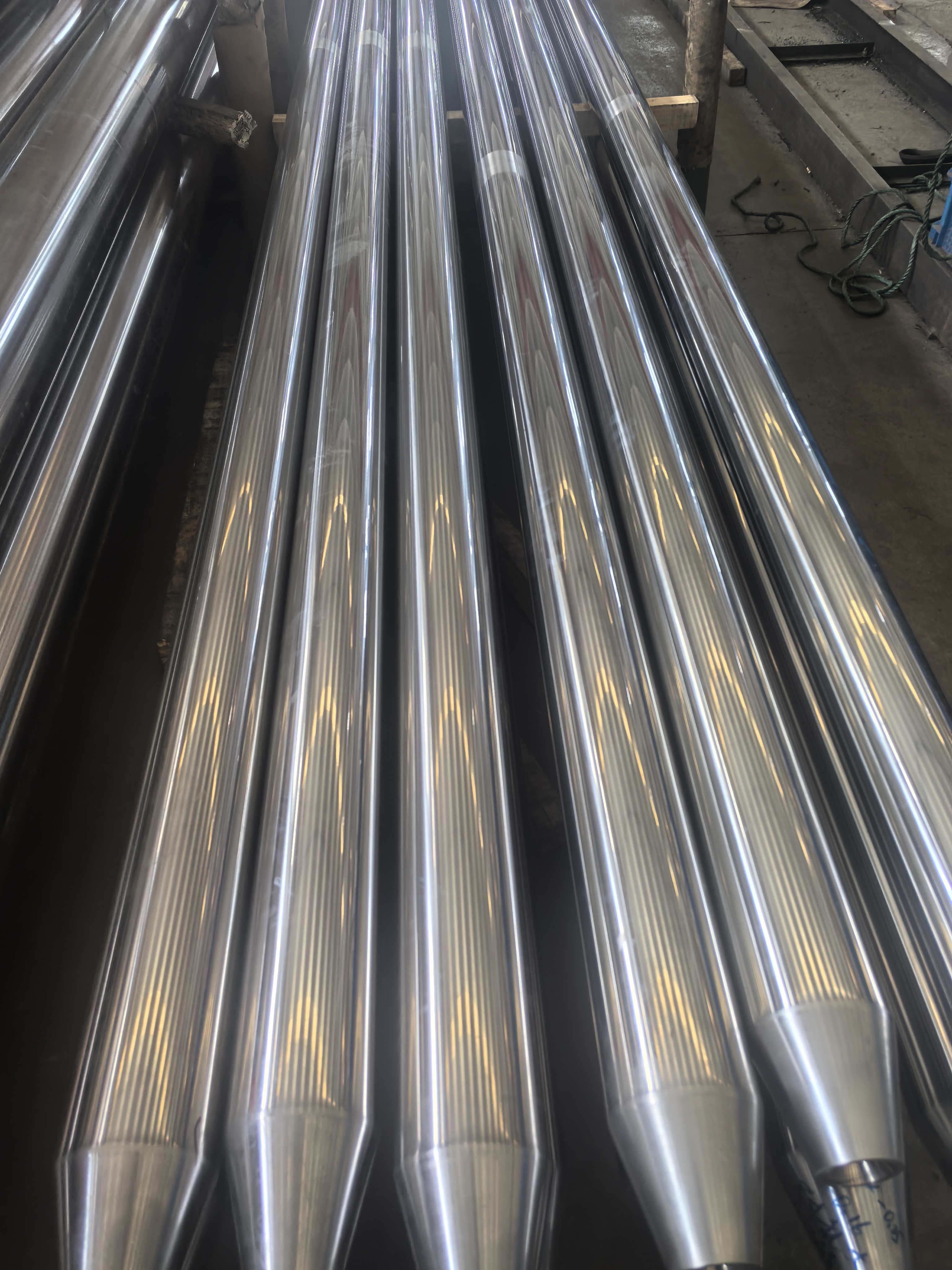 无锡源霖时代精密机械生产车间