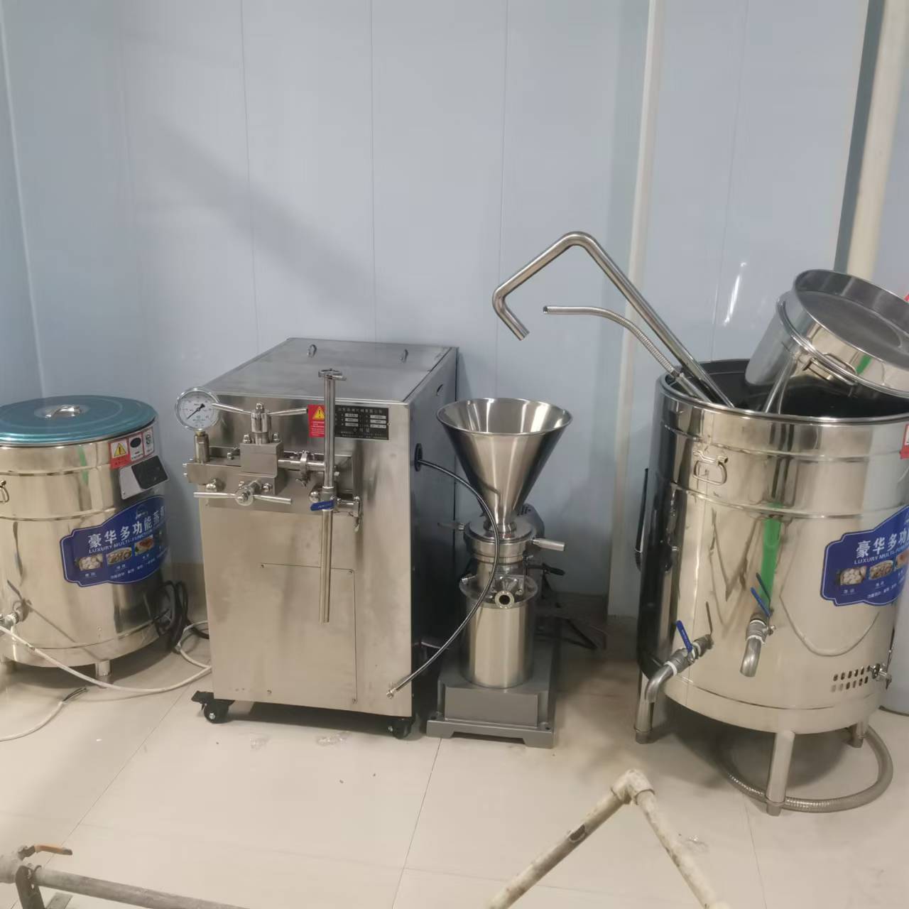 志诚鲲鹏机械设备展示