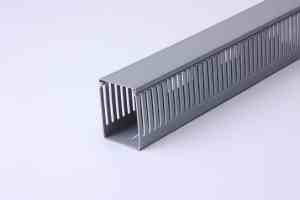 明装金属线槽/联塑PVC线槽厂家哪家好？康哲自动化科技日产量15吨·服务宁德时代等知名企业
