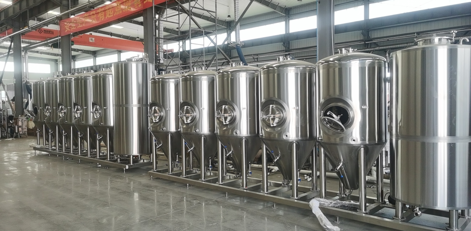 济南中德啤酒设备有限责任公司定制设备案例