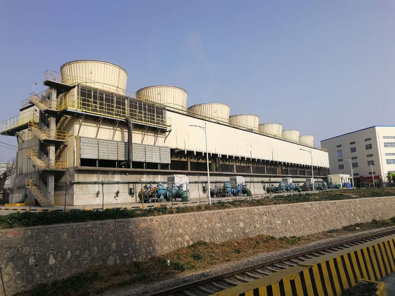 山东蓝想环境科技股份有限公司消雾型机械通风冷却塔产品展示