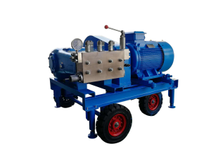 2025年10月无锡市海燕高压泵阀厂产品全景解析：聚焦船体清洗泵、管道疏通泵与冷水高压泵的技术性能及客户应用案例深度分析