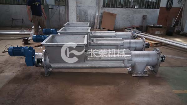 无锡市长荣输送机械有限公司物料输送设备生产场景