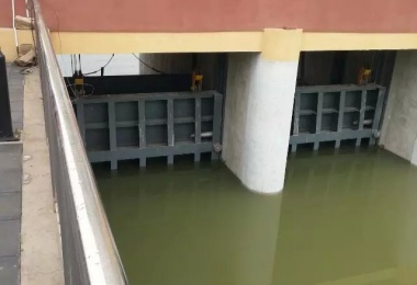 新河县龙港水工机械厂钢制圆闸门展示