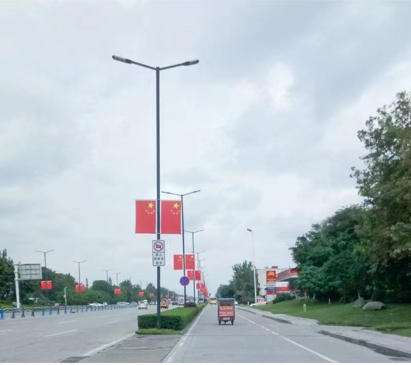 沈阳市天盈灯具制造有限公司高杆灯产品