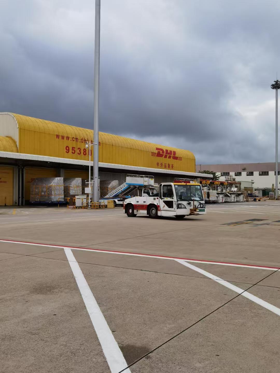 航空快递包裹分拣图