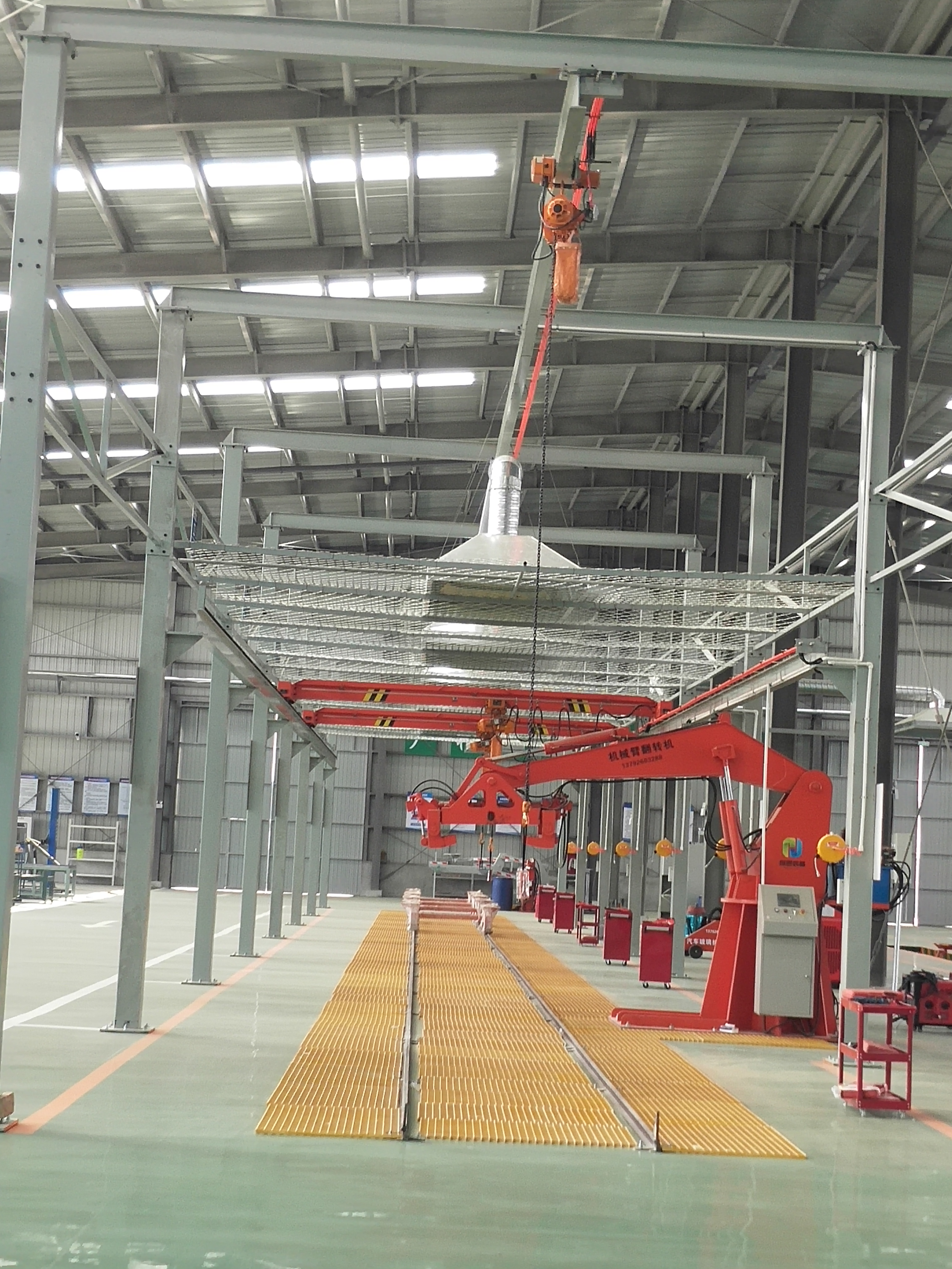 山东恒恩机械装备报废汽车拆解设备作业现场