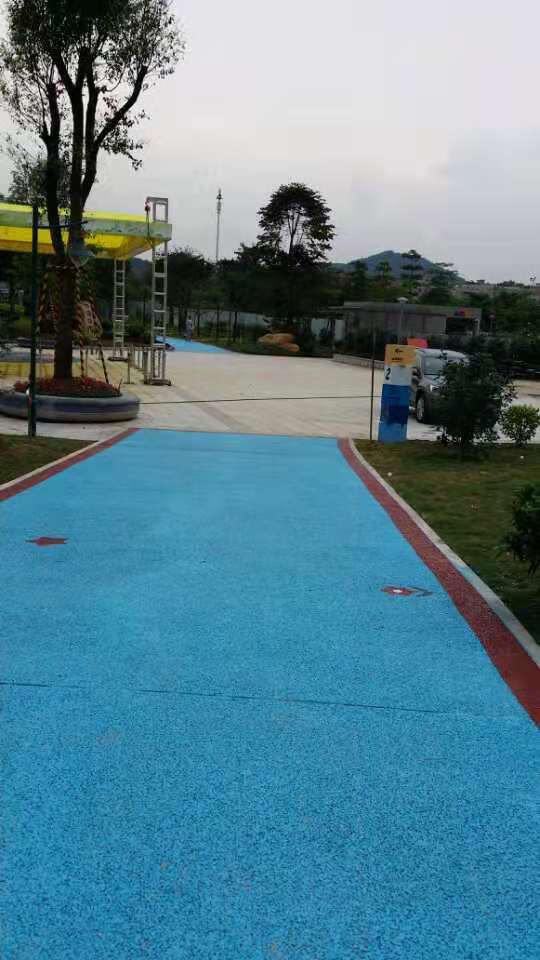 水性聚合物防防滑路面材料应用场景