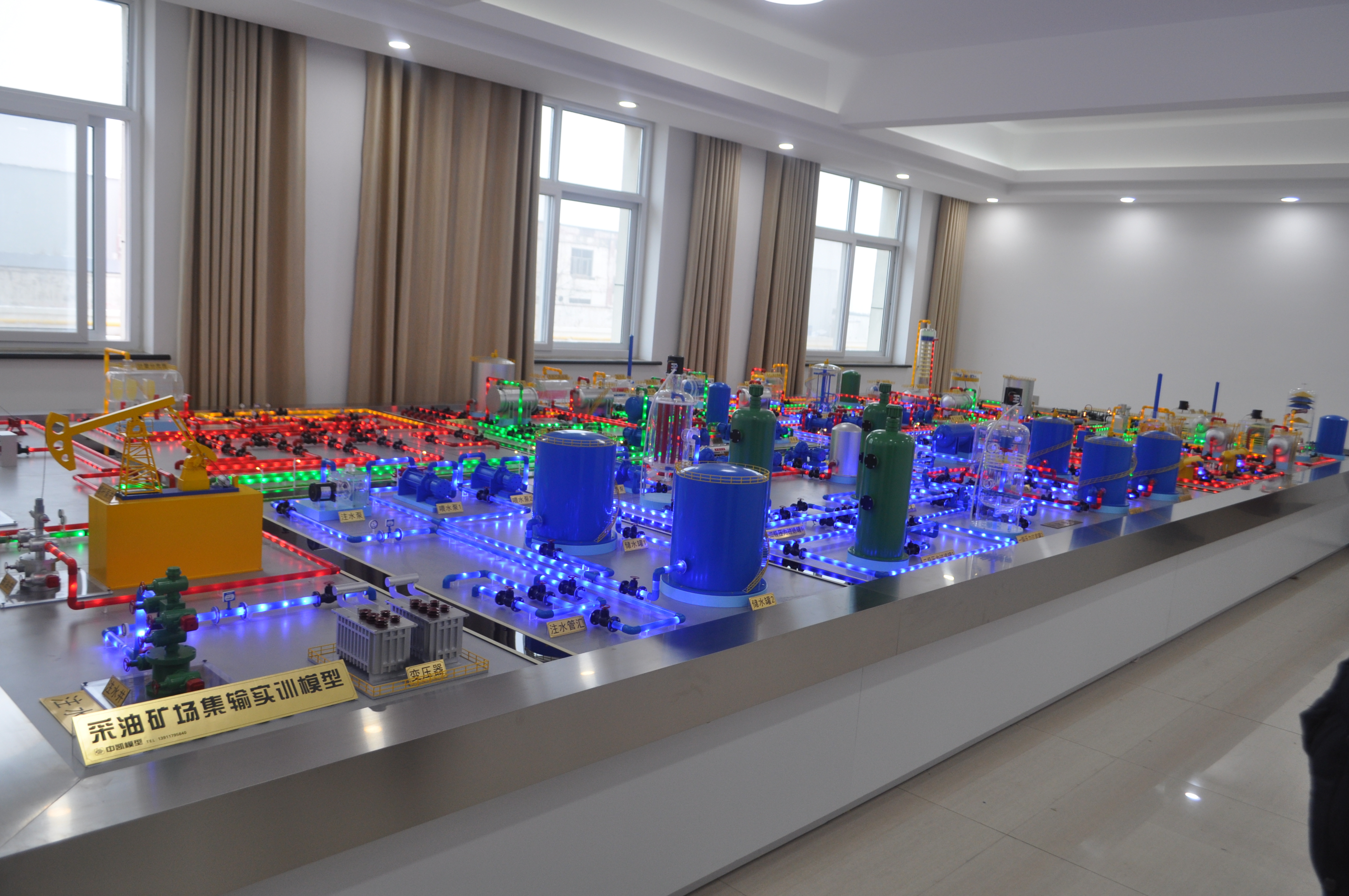 石油模型展示图