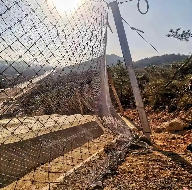 河北华海源防护网生产场景
