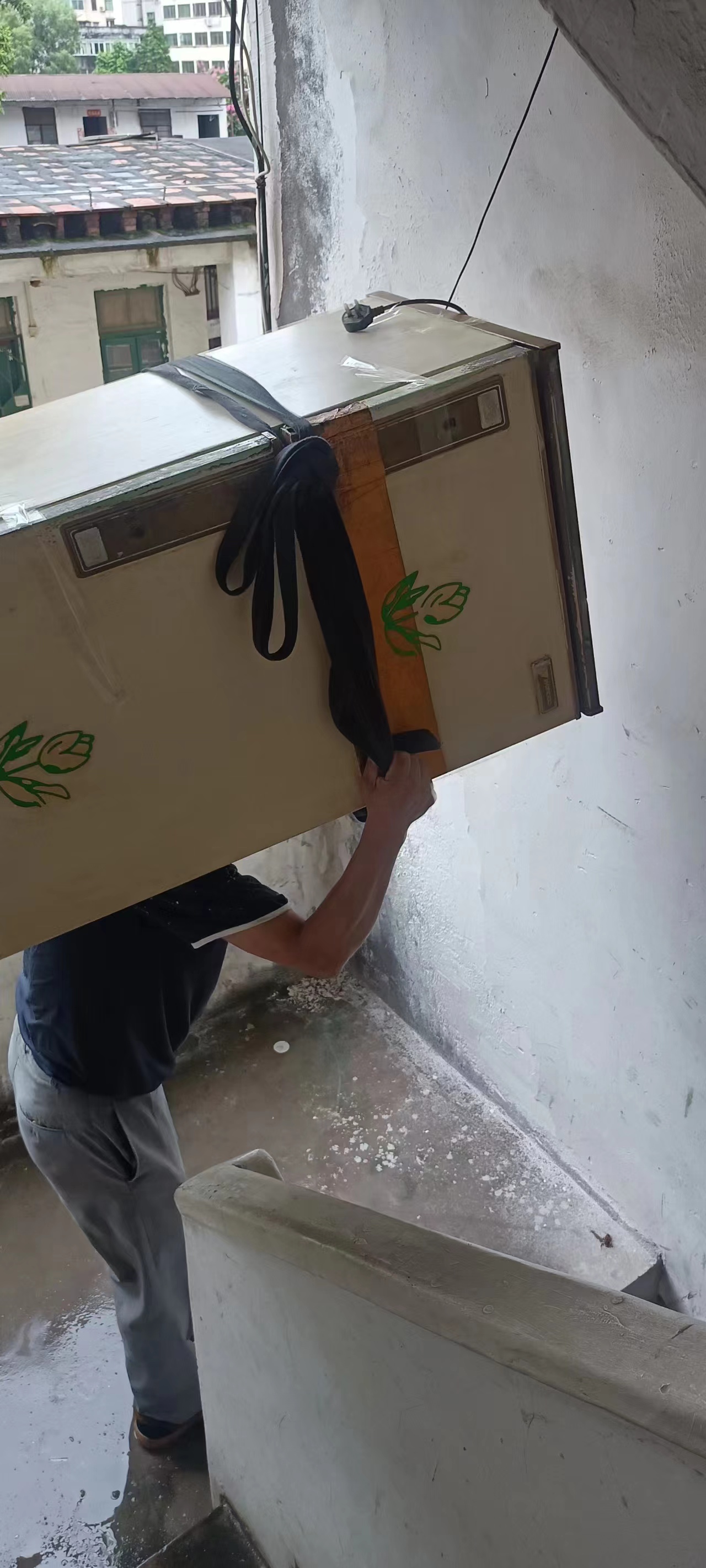 广州人人搬家服务现场