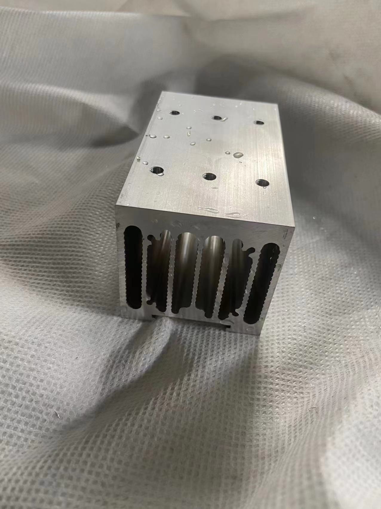鼎杰铝业铝型材产品展示